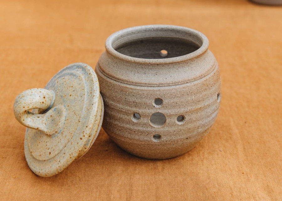 Interiors Hook Norton Pottery Kitchen & Dining | Stoneware Garlic Jar