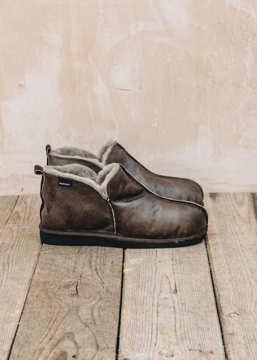 Clothing Shepherd of Sweden Footwear | Shepherd Of Sweden Men'S Anton Slippers In Oiled Antique