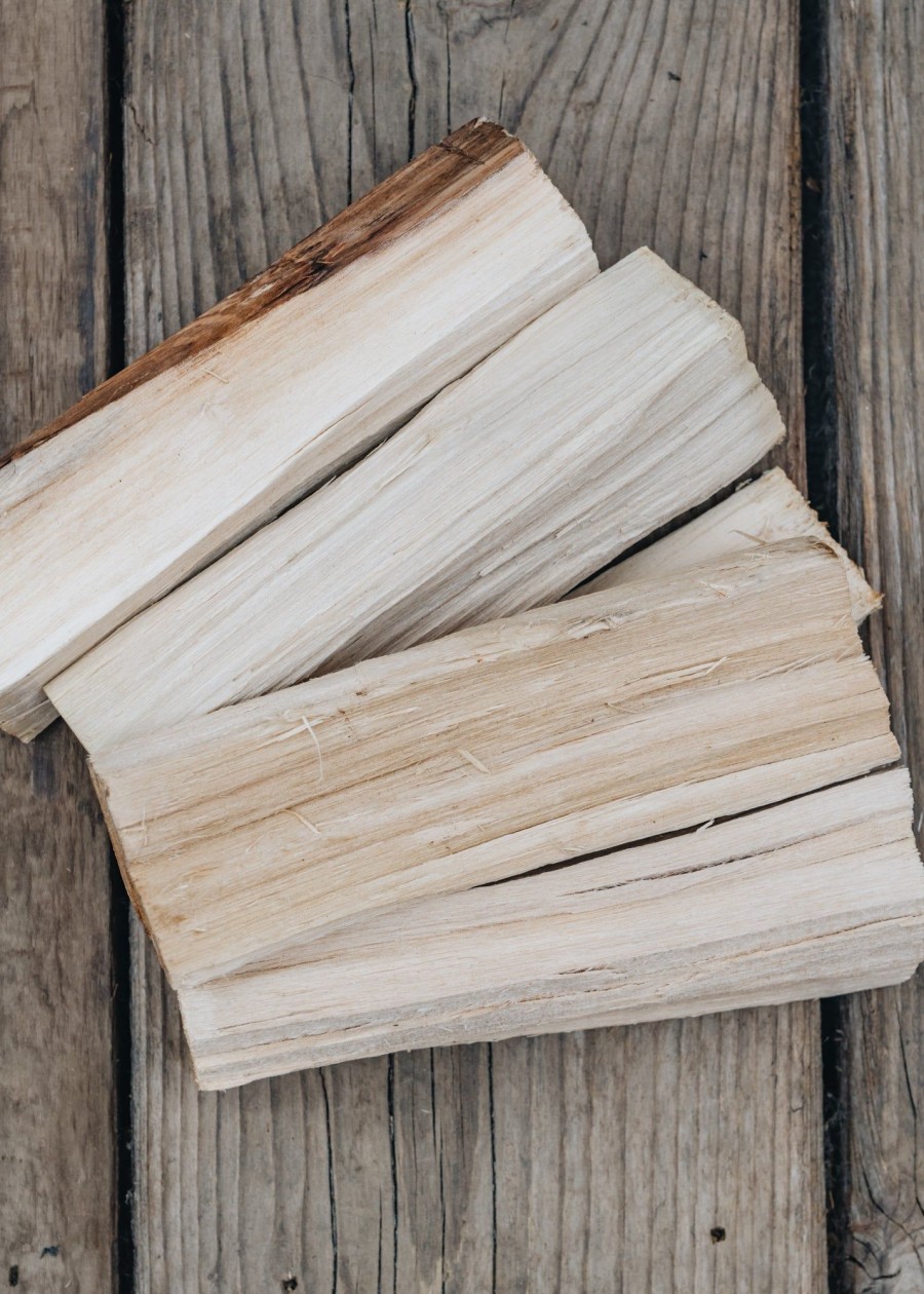 Outdoor Living Walker's Logs Accessories | Burford Dried Kindling